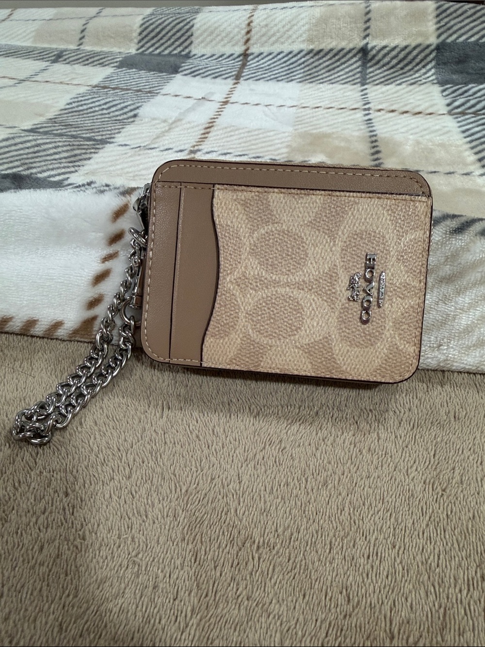 Coach zippered card case